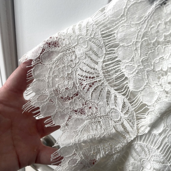 Preston York White Lace Dress - Picture 3 of 5